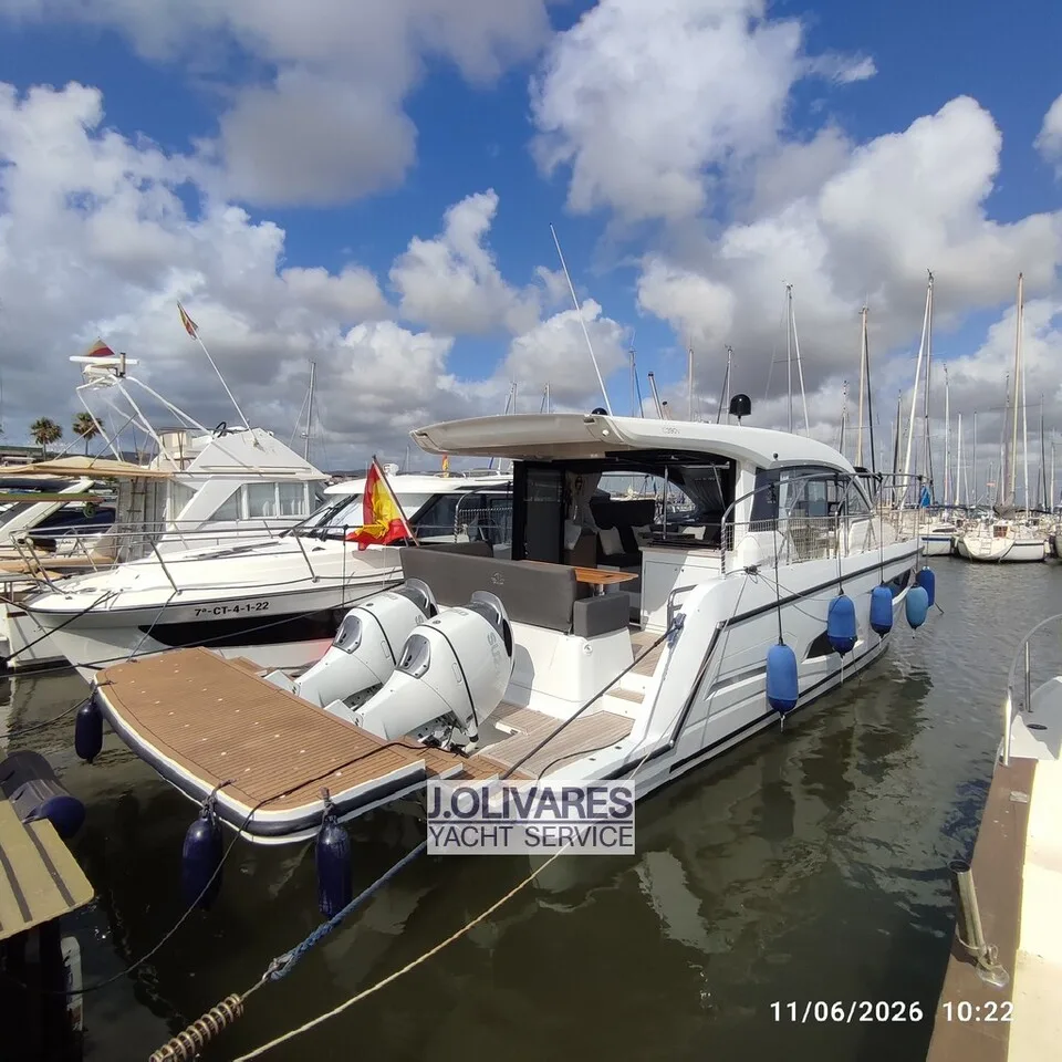 Sealine C390 V usato - foto 1