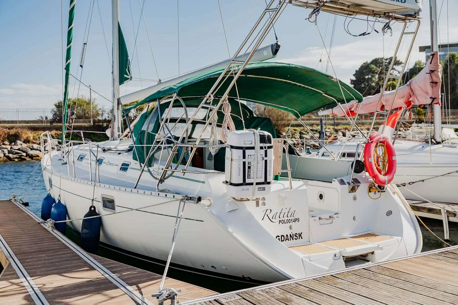 Beneteau OCEANIS 400 used - photo 1