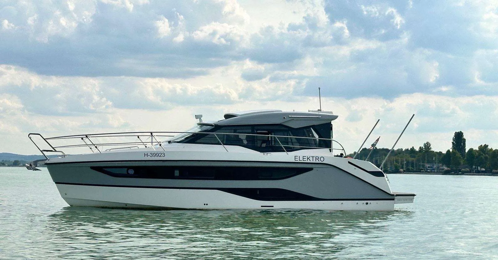 Bavaria Yachts SR36 used - photo 1