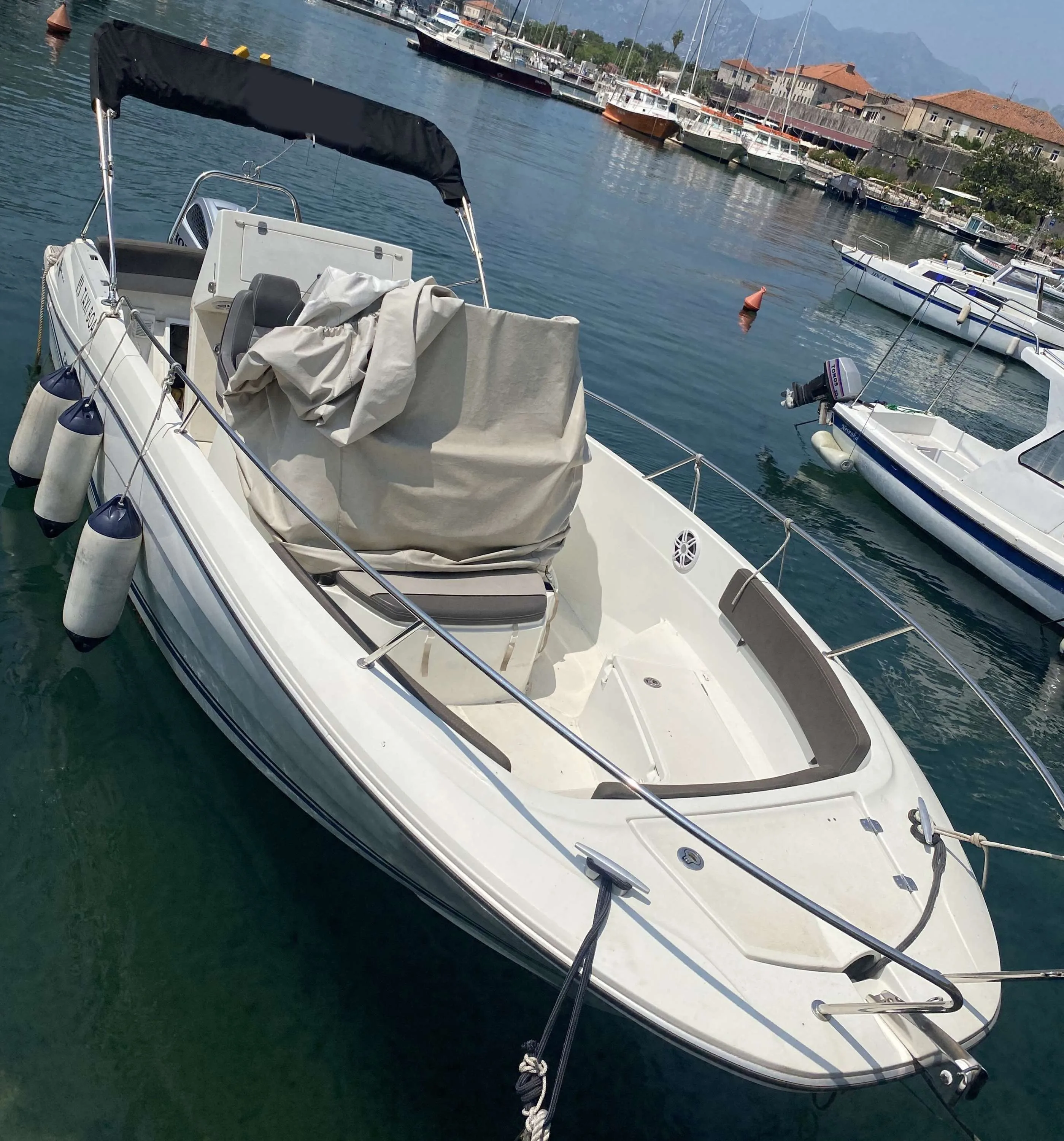 Jeanneau CAP CAMARAT 7.5 CC d'occasion - photo 1