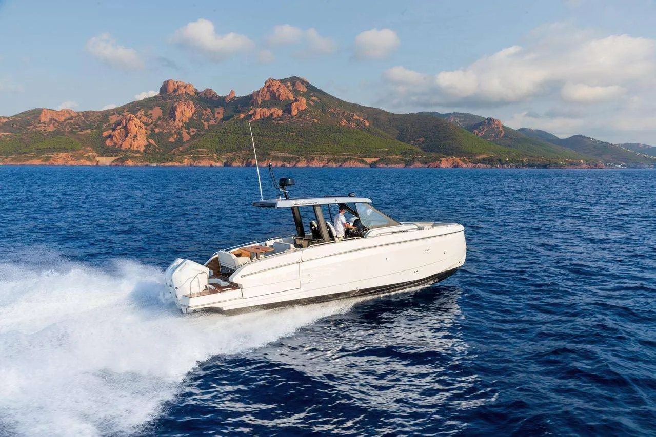 Beneteau GRAN TURISMO 35 NEW d'occasion - photo 1