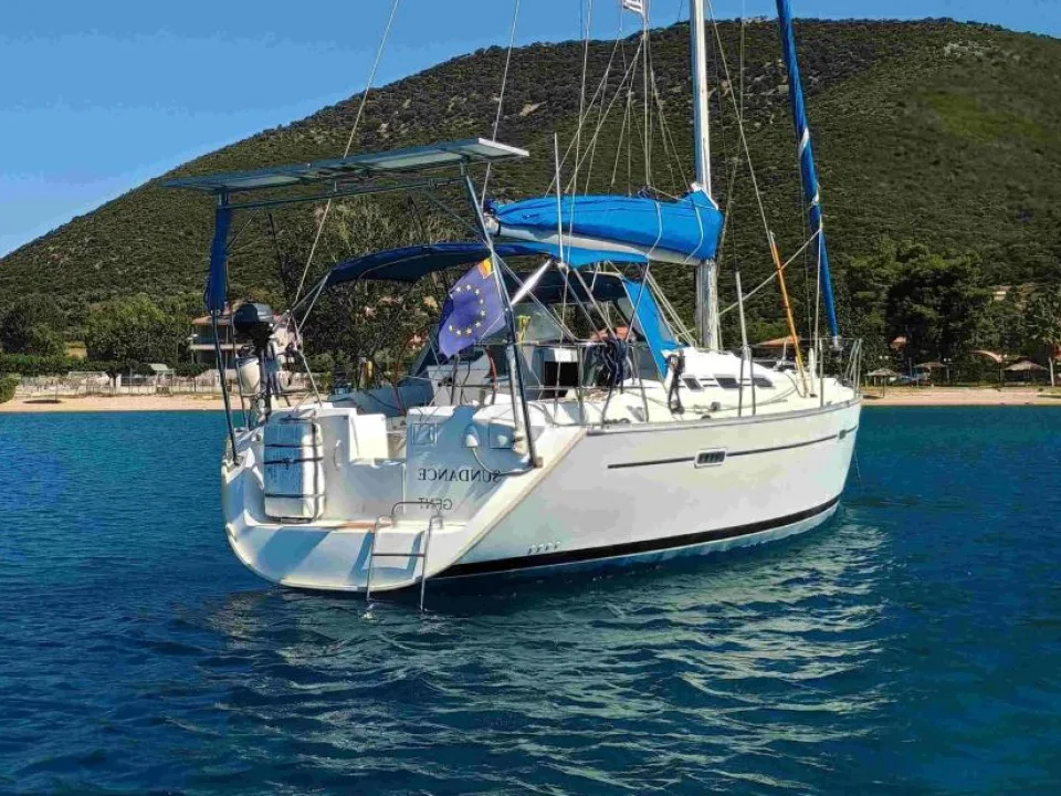 Beneteau Oceanis Clipper 393 usato - foto 1