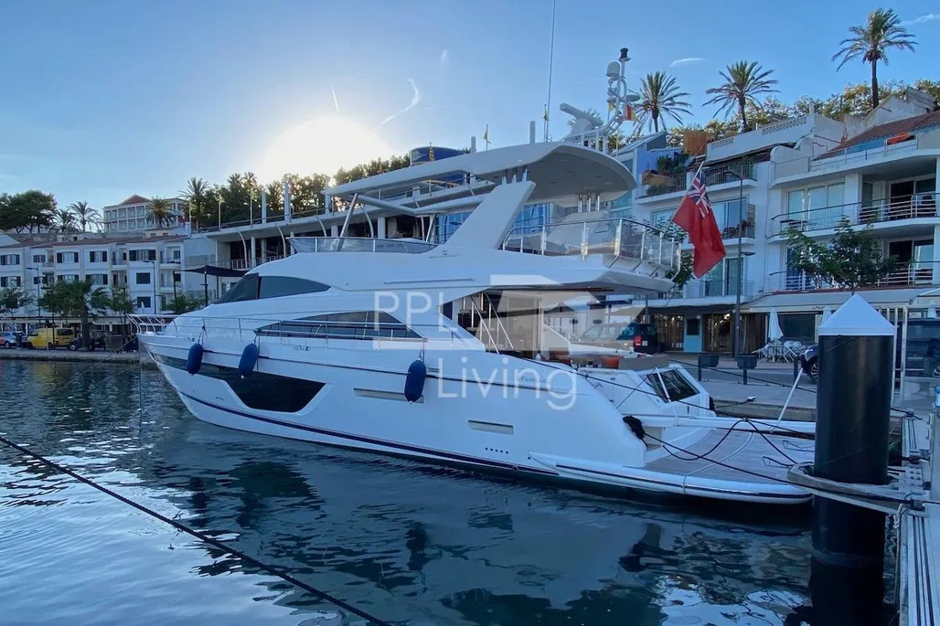 Fairline Squadron 65 used - photo 1