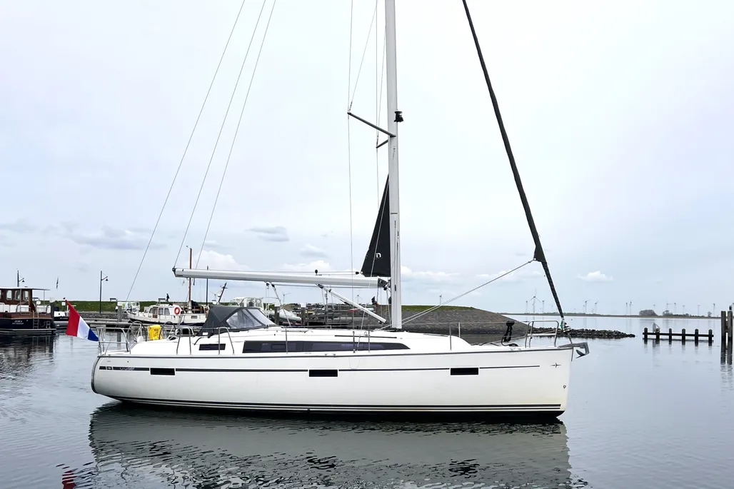 Bavaria Yachts Cruiser 37 gebraucht - Foto 1