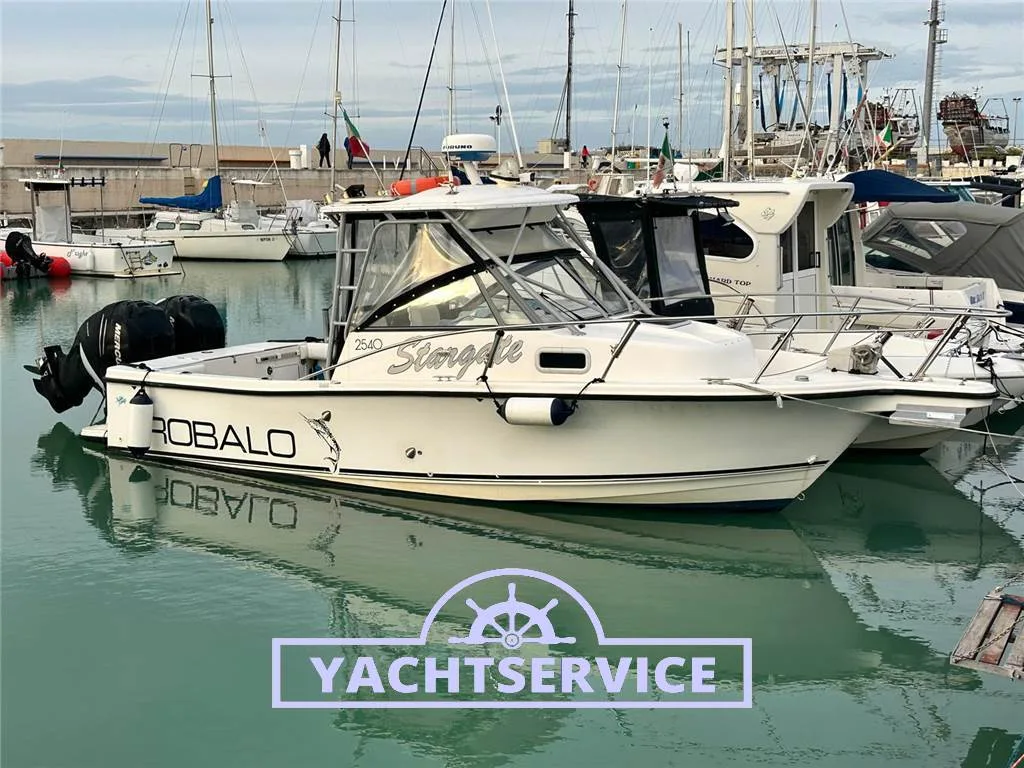 Robalo 2540 used - photo 1