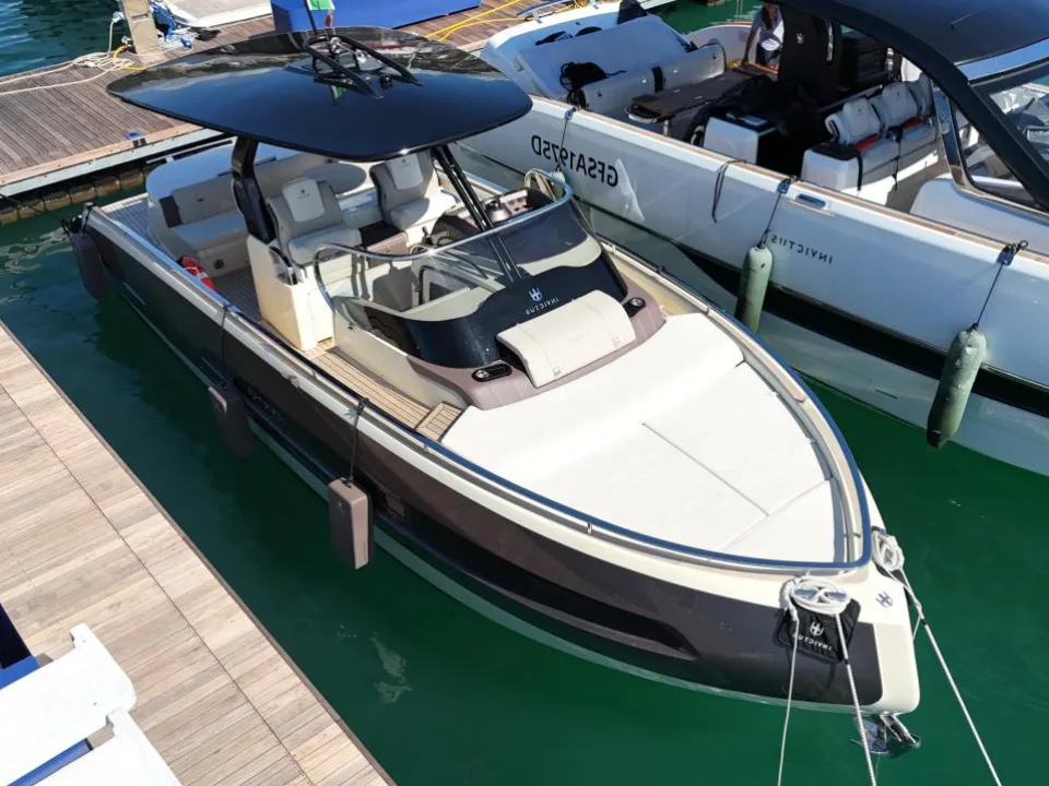 Invictus GT320 used - photo 1