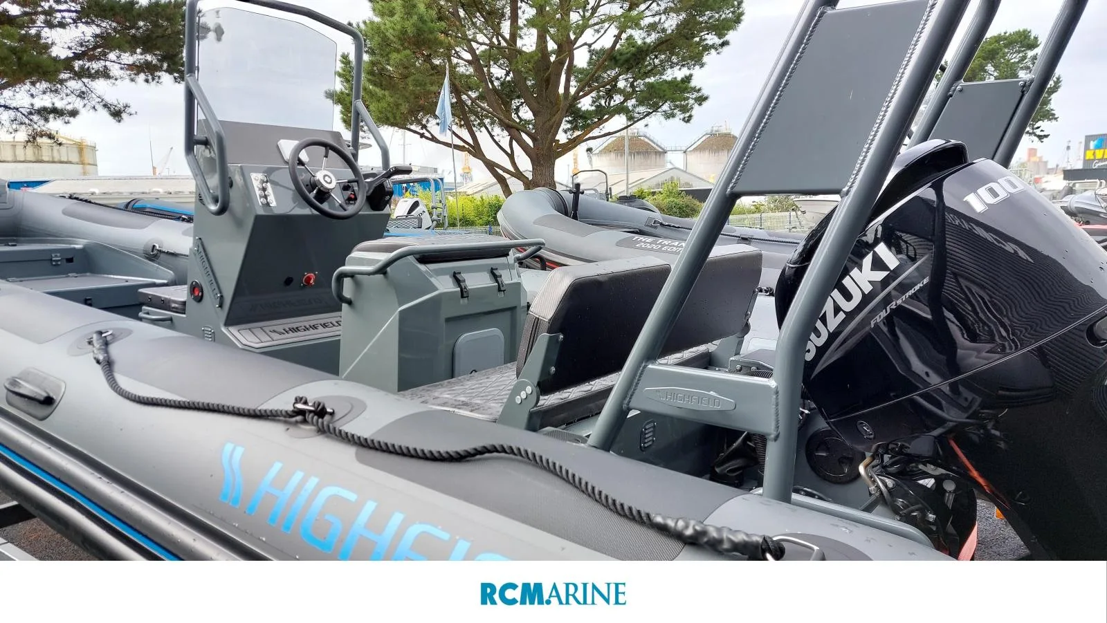 Highfield Escape family rcmarine 600 used - photo 1