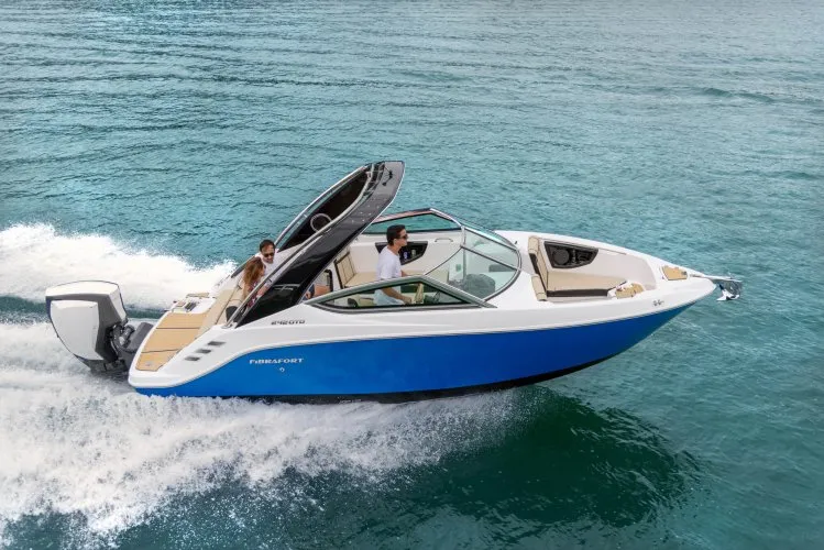 Fibrafort Style 242 GTO BOWRIDER used - photo 1
