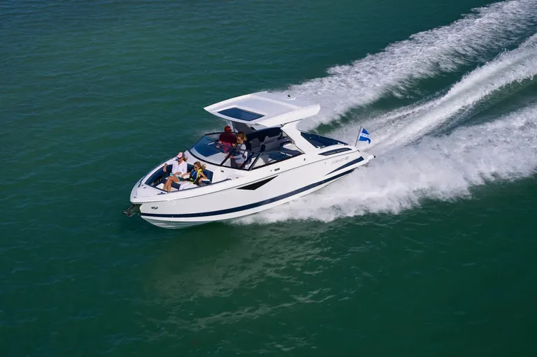 Cobalt Boats A29