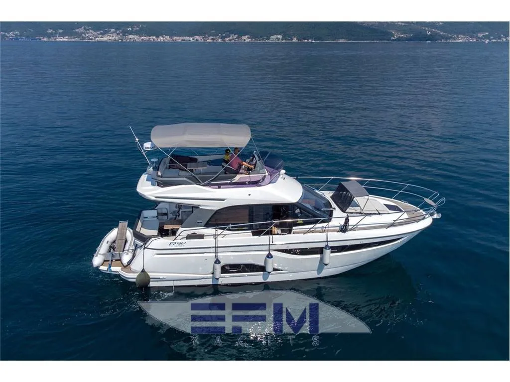 Bavaria Yachts R40 FLY used - photo 1