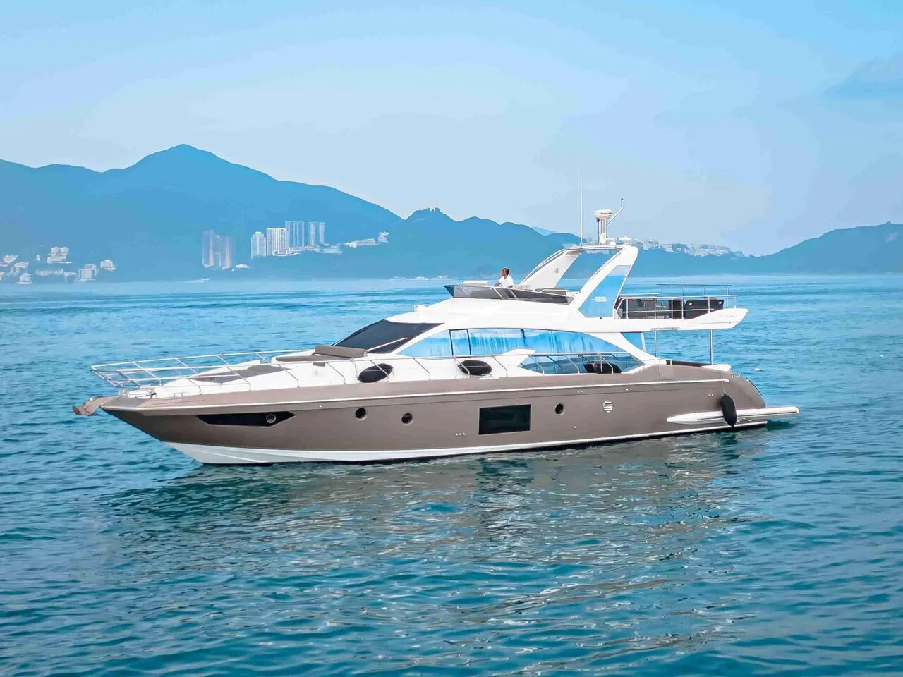 Azimut 66 gebraucht - Foto 1