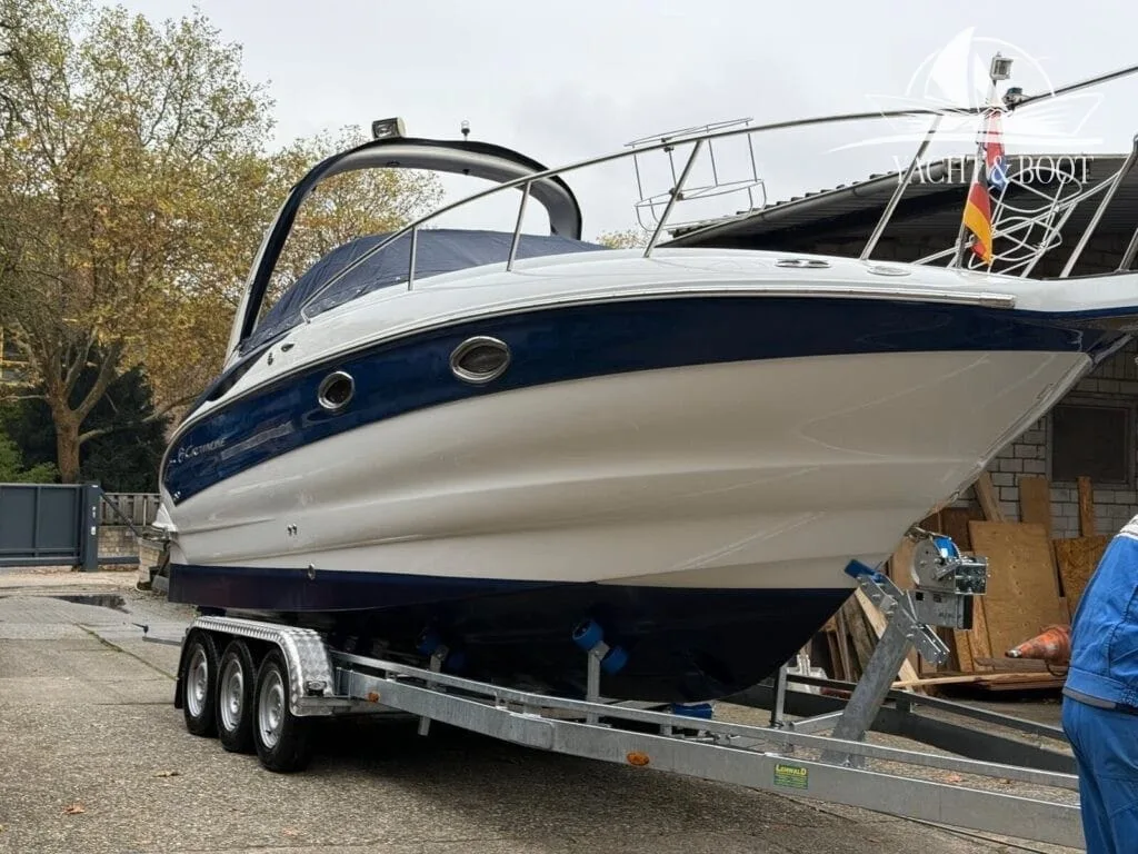 Crownline CR 250 used - photo 1