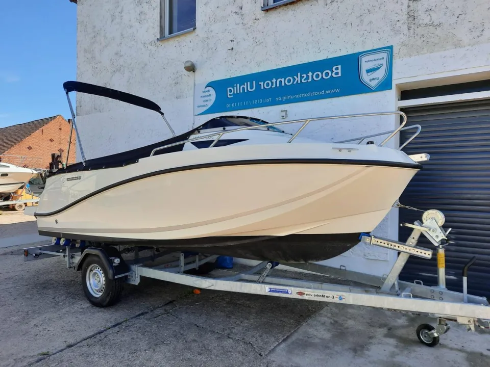 Quicksilver 505 Cabin used - photo 1