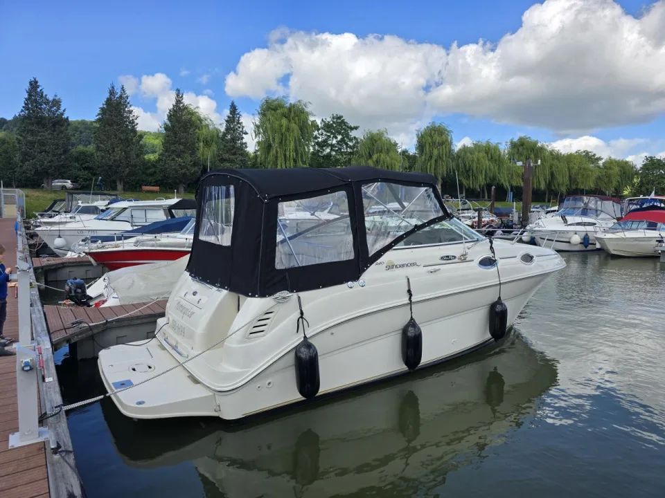 Sea Ray 240 Sundancer gebraucht - Foto 1