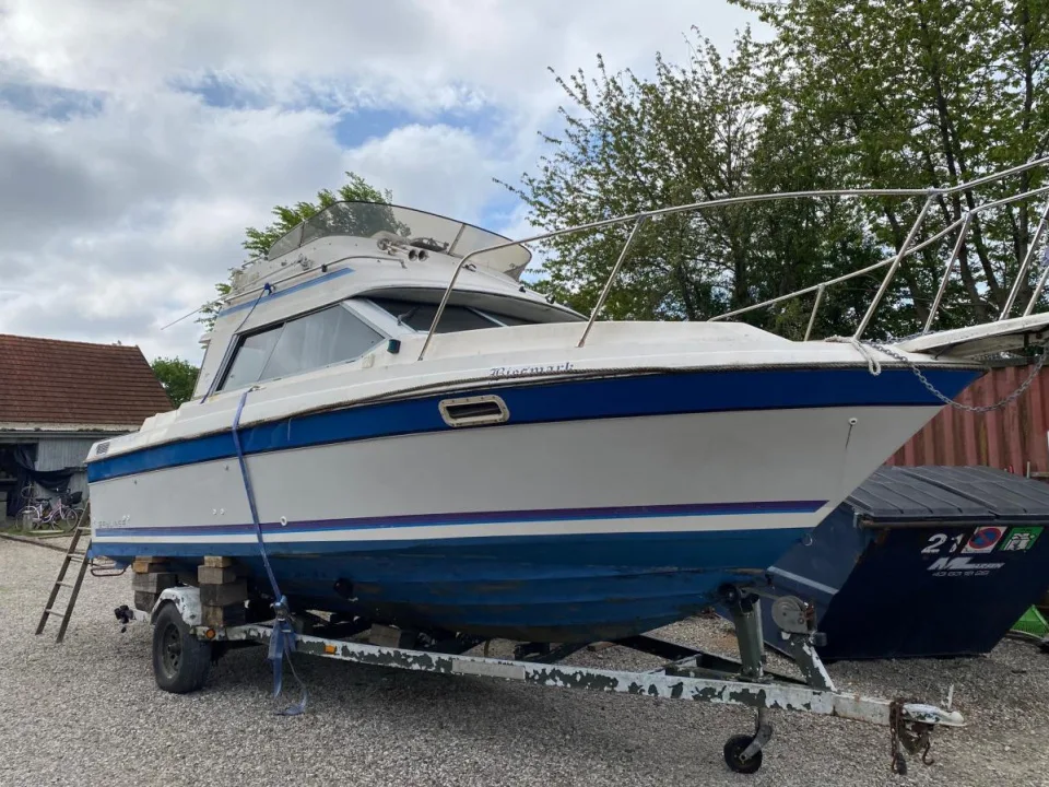 Bayliner 2556 Fly gebraucht - Foto 1