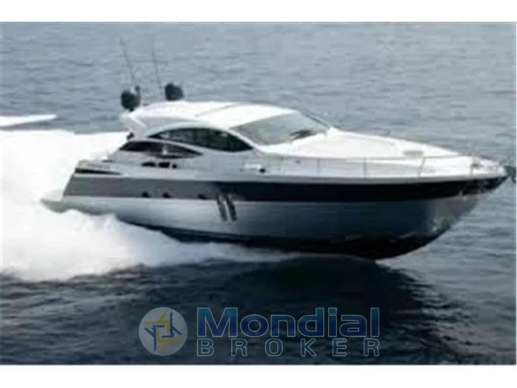 Pershing 62 used - photo 1