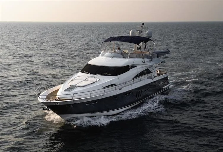 Fairline Squadron 68 usato - foto 1