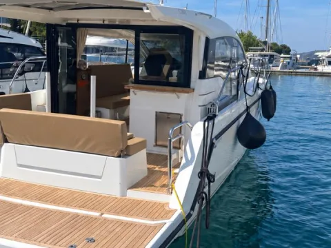 Sealine C330 usato - foto 1