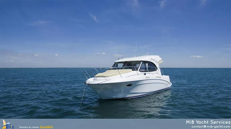 Beneteau Antares 30 S gebraucht - Foto 1