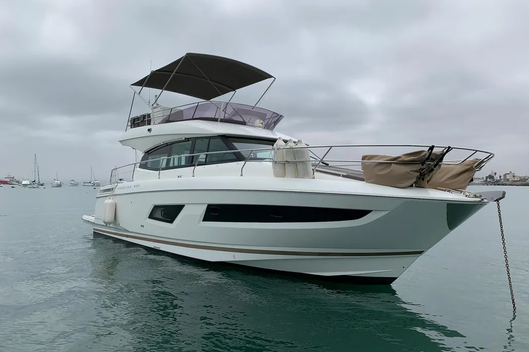 Prestige 420 used - photo 1