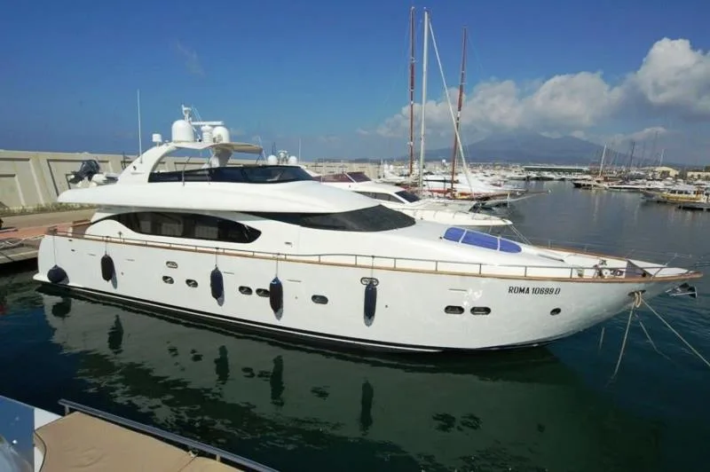 Maiora 24 (2001) - Diesel used - photo 1