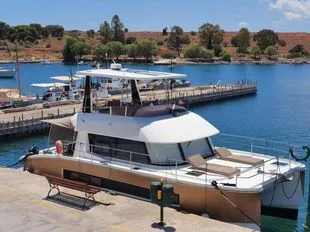 Fountaine Pajot MY 37 usato - foto 1