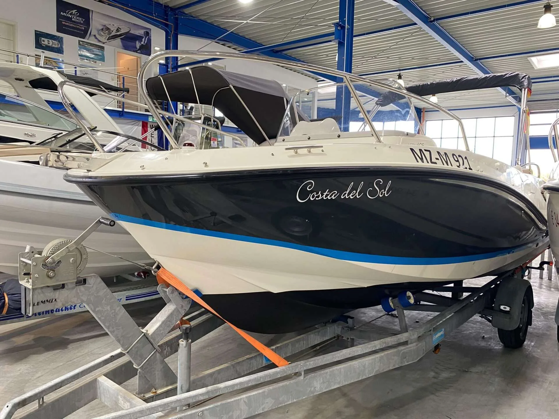 Quicksilver ACTIV 605 OPEN used - photo 1