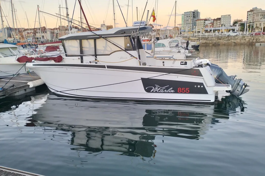 Jeanneau 855 Marlin Offshore gebraucht - Foto 1