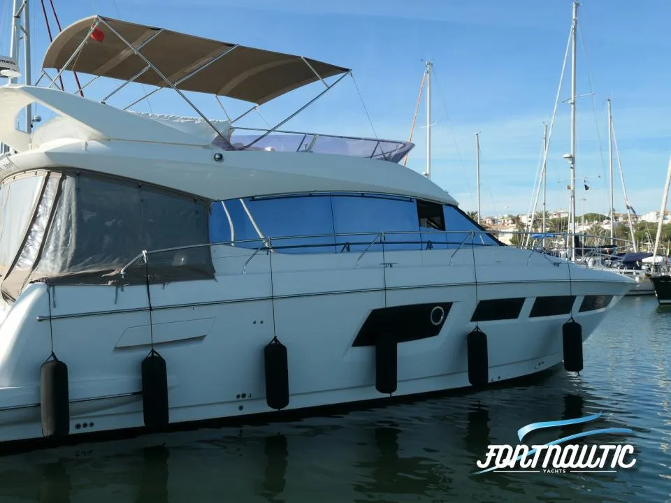 Prestige 500 Flybridge used - photo 1
