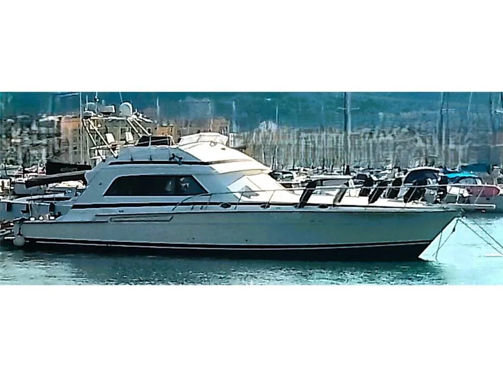 Bertram 60 Convertible used - photo 1