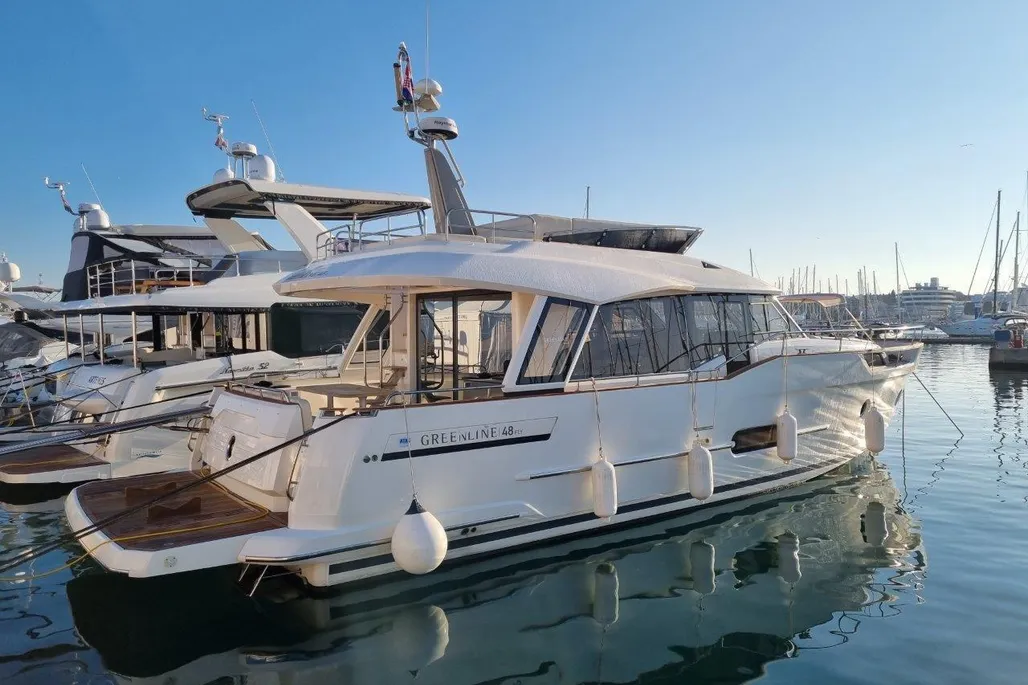 Greenline 48 Fly gebraucht - Foto 1