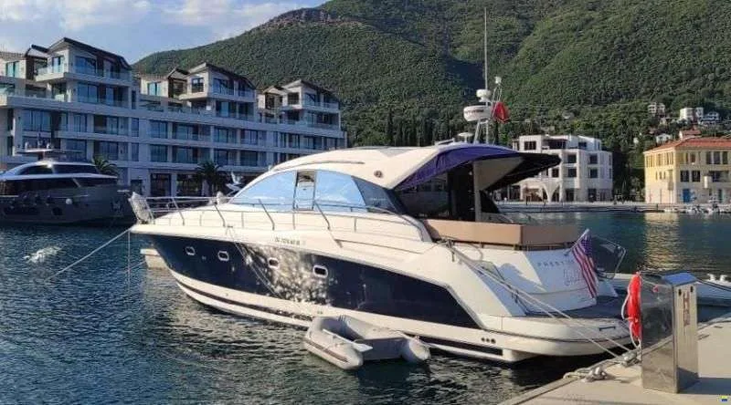 Prestige 440 S used - photo 1
