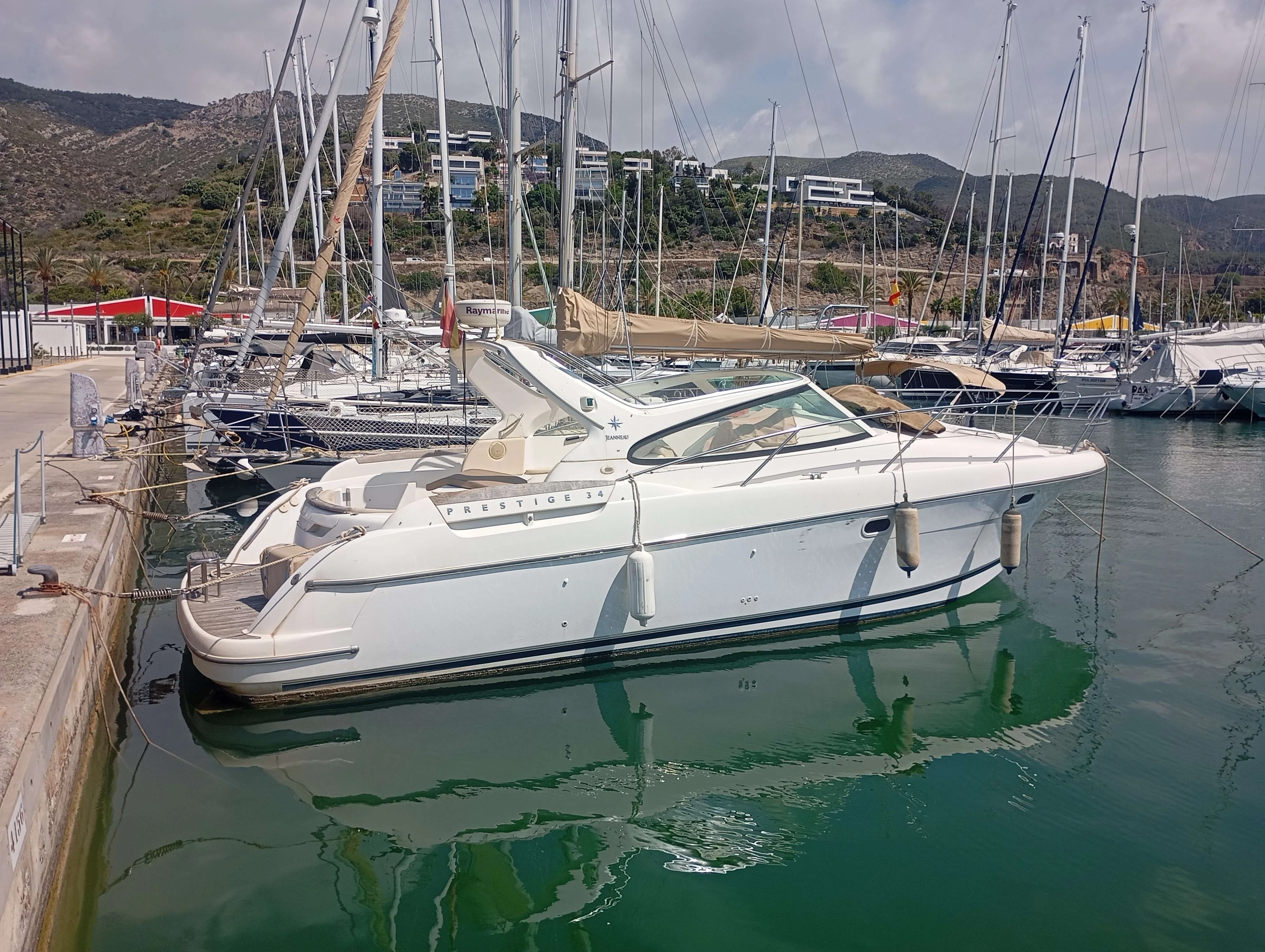 Prestige 34 OPEN used - photo 1