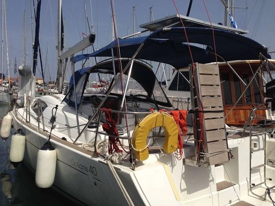 Beneteau OCEANIS 40 usato - foto 1