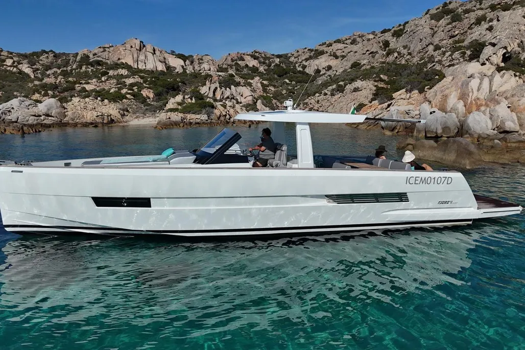 Fjord 42 Open used - photo 1