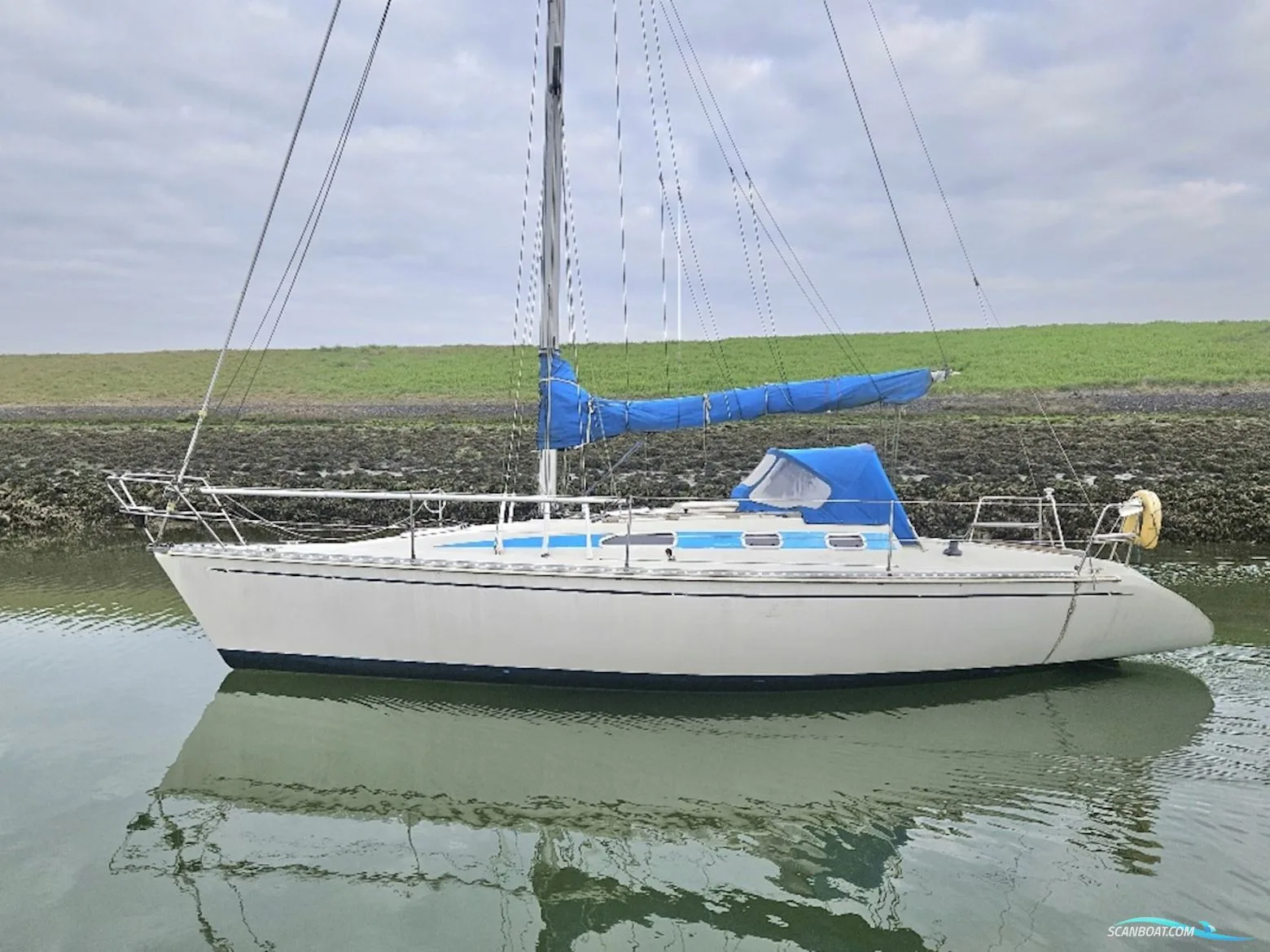 Elan 33 used - photo 1