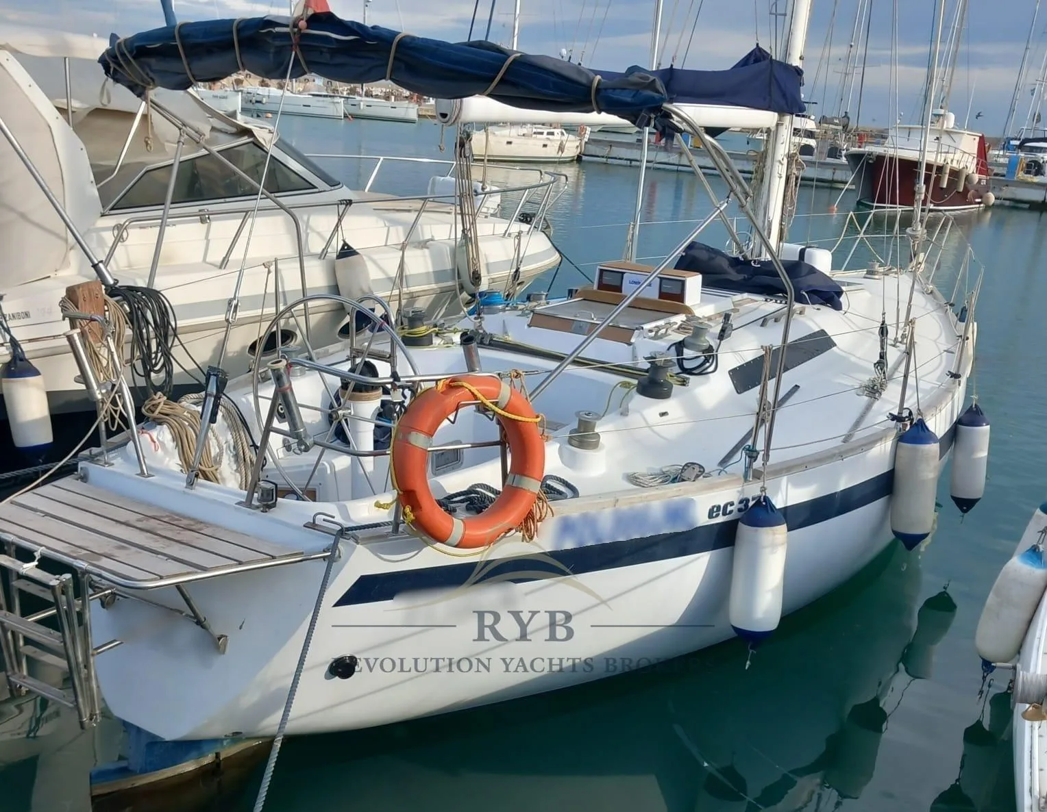 Alb Sail Ec 37 used - photo 1