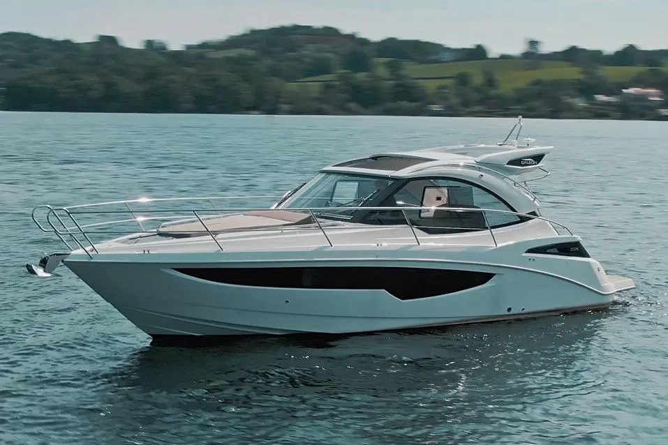 Galeon 335 HTS usato - foto 1