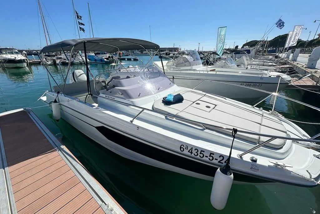 Beneteau Flyer 8 SUNdeck V2 d'occasion - photo 1