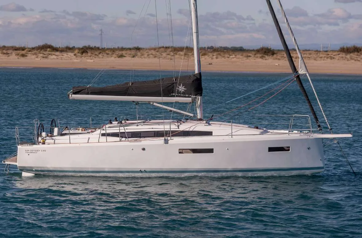 Jeanneau SUN ODYSSEY 380 used - photo 1