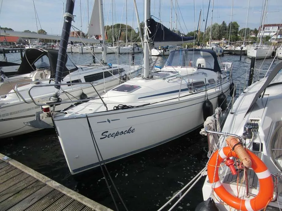 Bavaria Yachts 31 CRUISER usato - foto 1