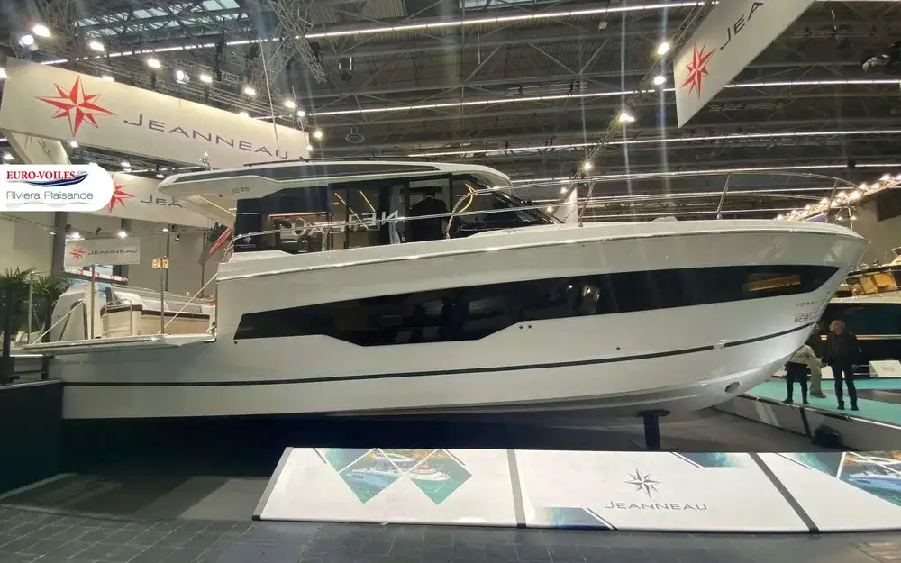 Jeanneau MERRY FISHER 1295 COUPE used - photo 1