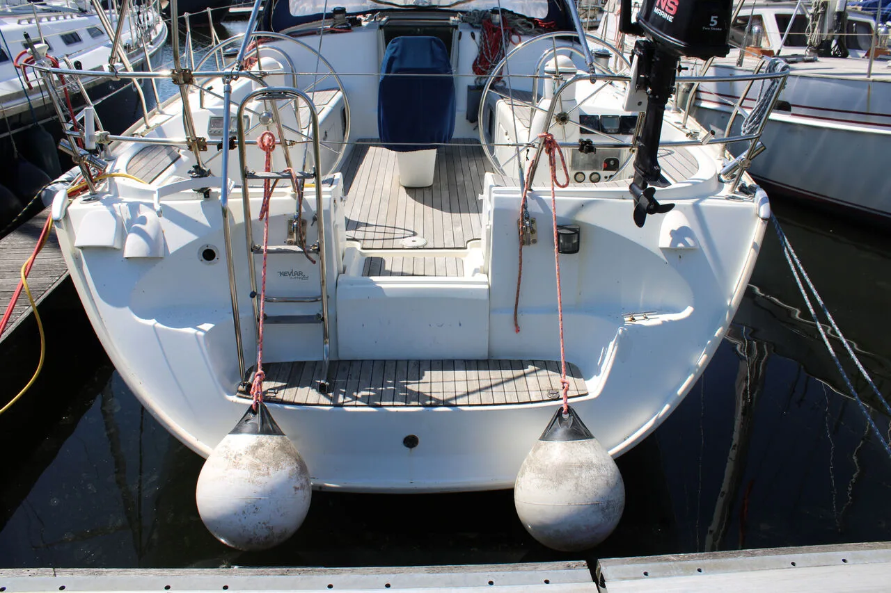 Jeanneau Sun Odyssey 43 used - photo 1