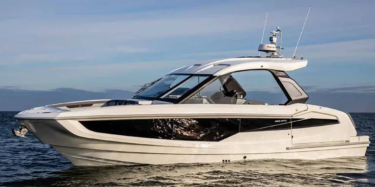 Galeon 325 GTO