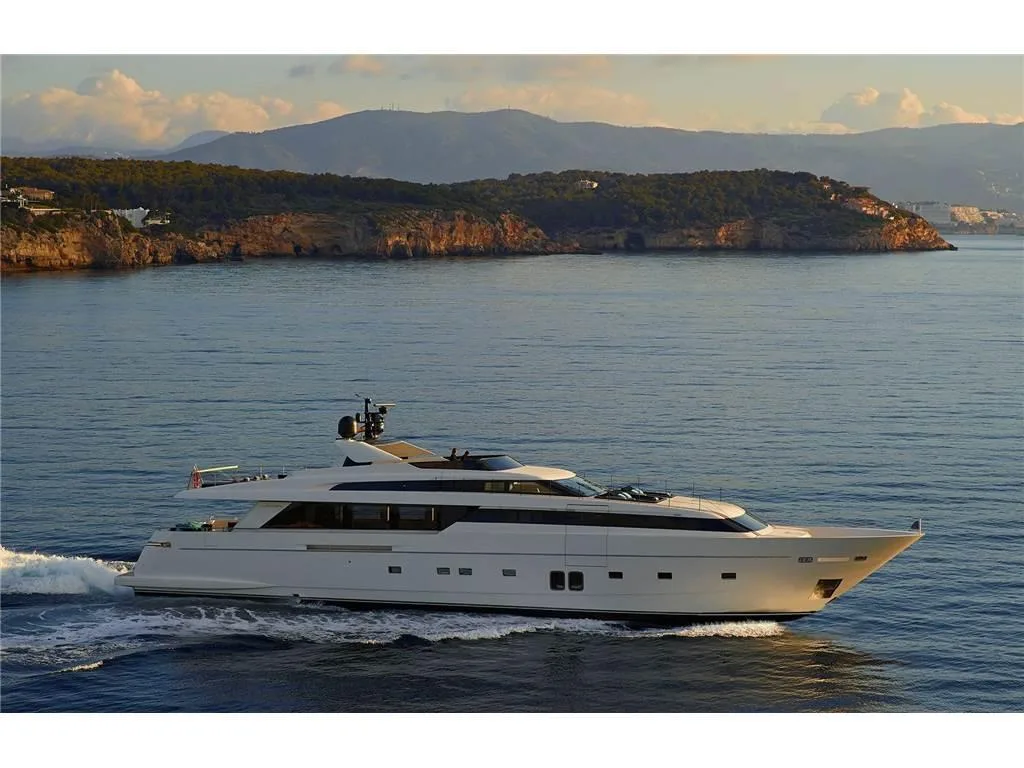 Sanlorenzo SL118 used - photo 1
