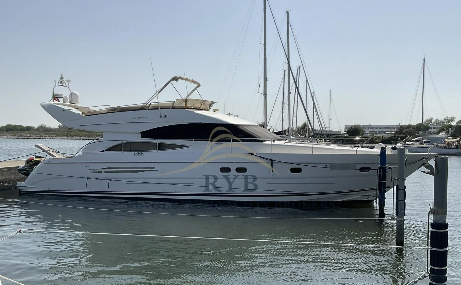 Princess Yachts 61 fly used - photo 1