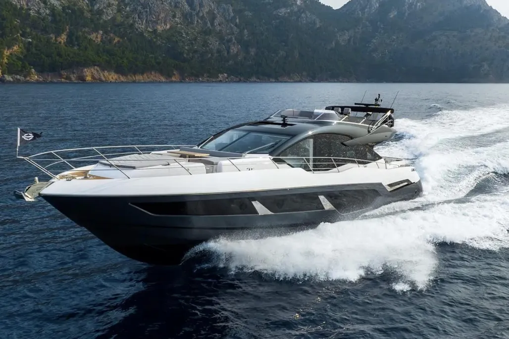Sunseeker 75 Sport Yacht gebraucht - Foto 1