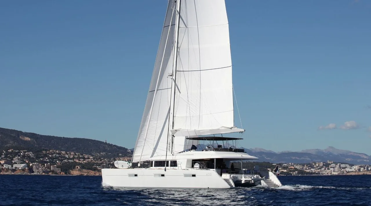 Lagoon 620 gebraucht - Foto 1