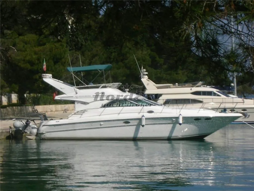 Sea Ray 400 Sedan Bridge gebraucht - Foto 1