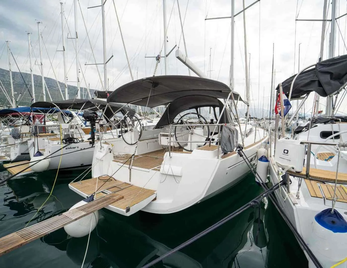 Jeanneau SUN ODYSSEY 519 used - photo 1